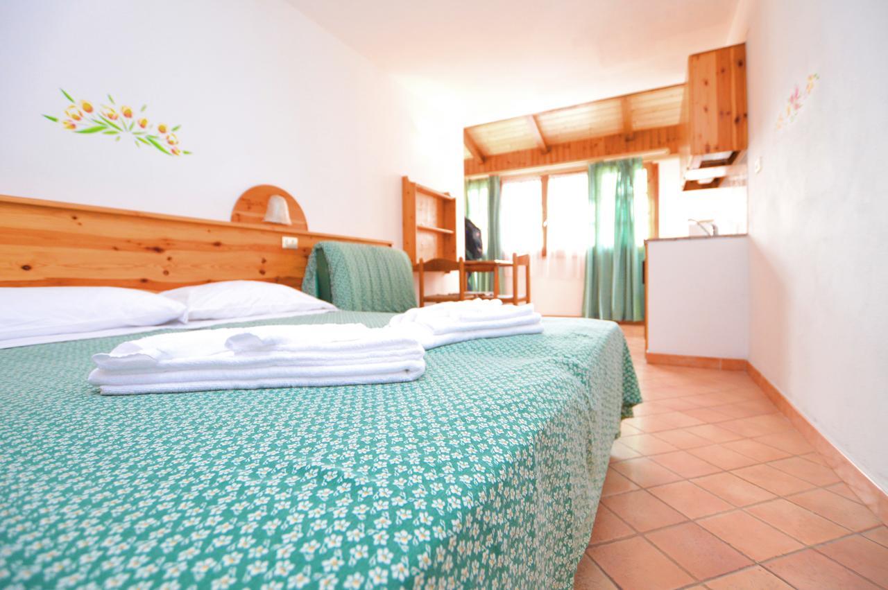 Villaggio L'Olivara 特罗佩阿 外观 照片